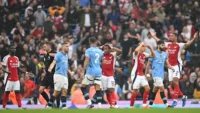 Arsenal keep title race alive with 5-1 thrashing of Manchester City